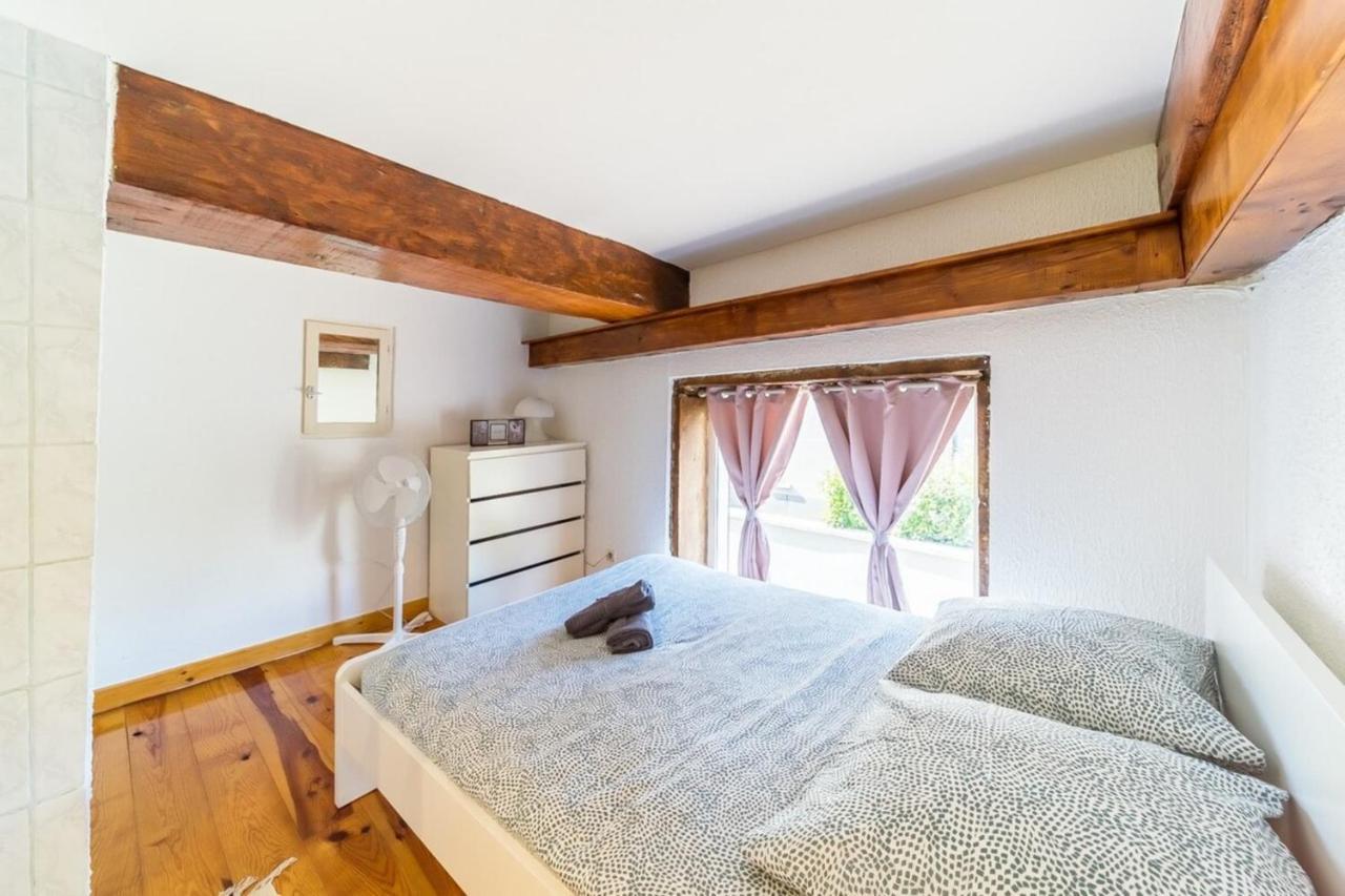 The Charming Fleury 2 Bedrooms אולה מראה חיצוני תמונה